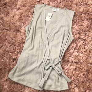 NWTS GAP sleeveless ballet wrap top
